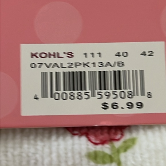 Valentines Day Kitchen Towels- NWT - Picture 5 of 5